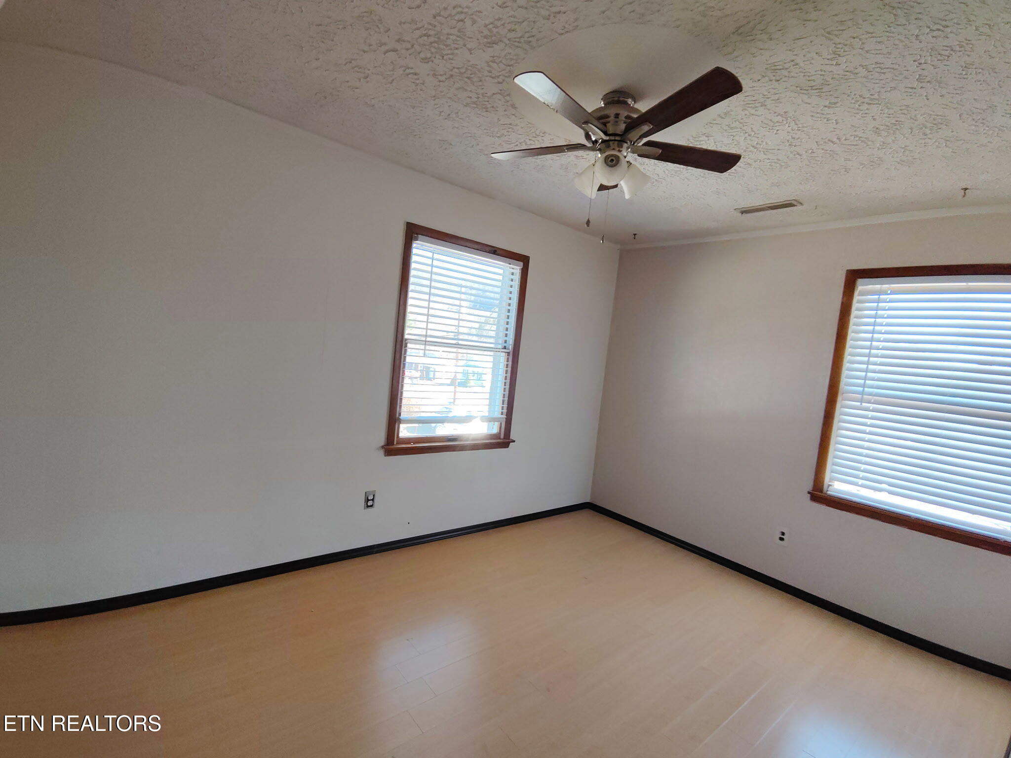 4321 Stone Mountain Road Coeburn, VA 24230 - Photo 37 of 55 38) 68568-69aef55da925c