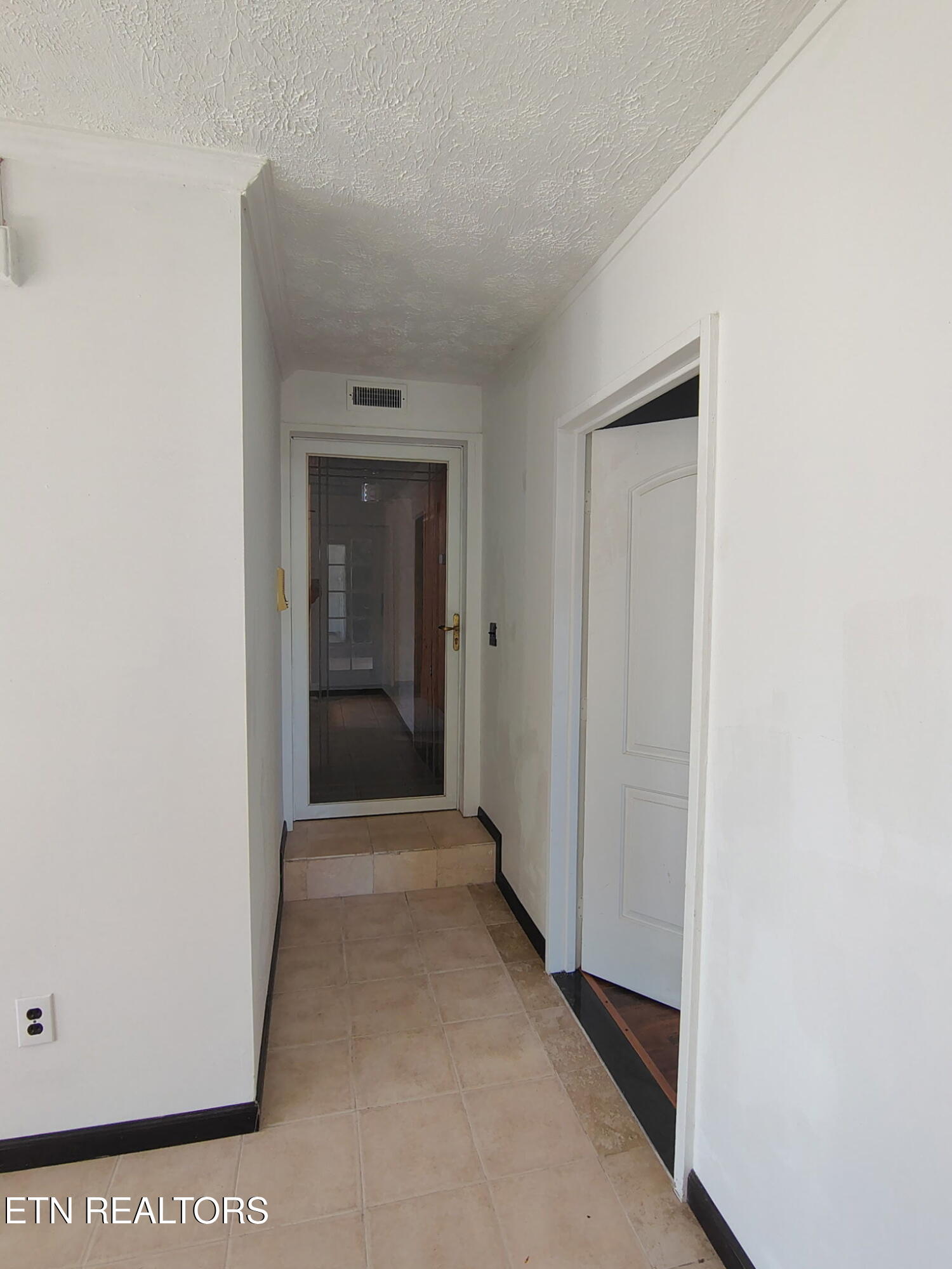 4321 Stone Mountain Road Coeburn, VA 24230 - Photo 4 of 55 5) 68568-69aef5546cbd6