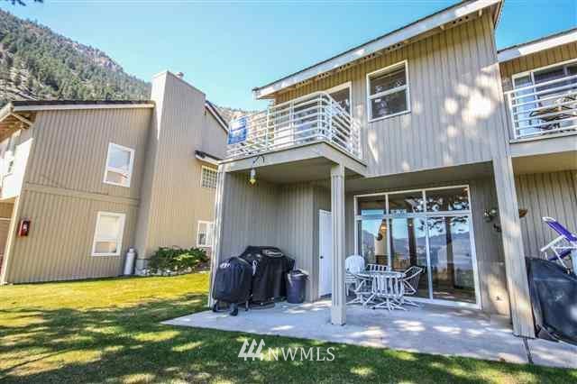 11415 South Lakeshore Road, Unit B17 Chelan, WA 98816 - Photo 2 of 10