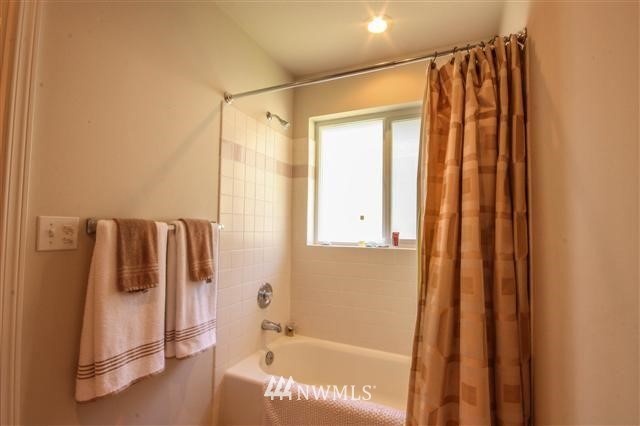 11415 South Lakeshore Road, Unit B17 Chelan, WA 98816 - Photo 6 of 10