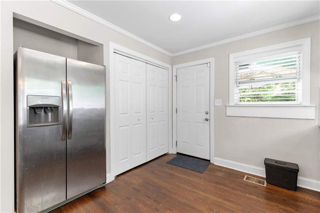 1659 Beecher Street Southwest Atlanta, GA 30310 - Photo 15 of 39