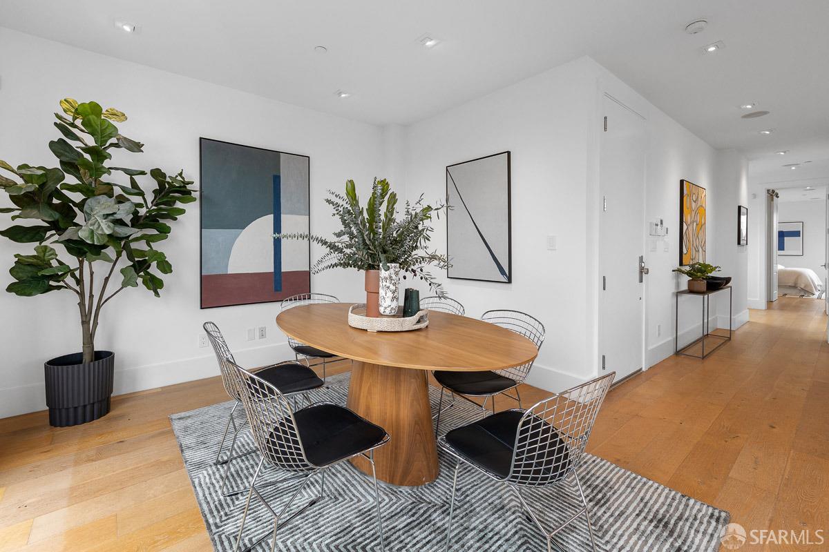 564 Fell Street San Francisco, CA 94102 - Photo 10 of 82 a living room with furniture potted plant and a table
