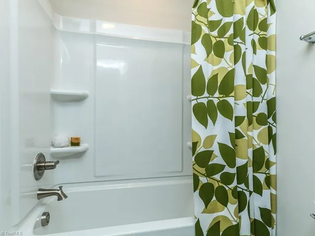 621 Gopherwood Lane, Mebane, NC 27302