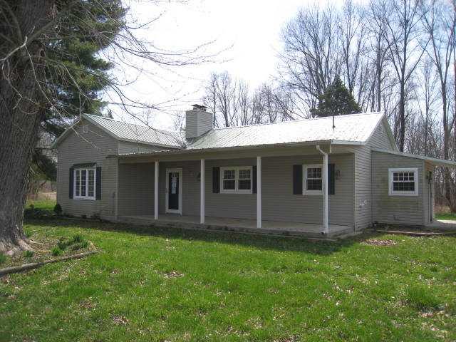 4401 School Road Rosedale, IN 47874 - Photo 1 of 12