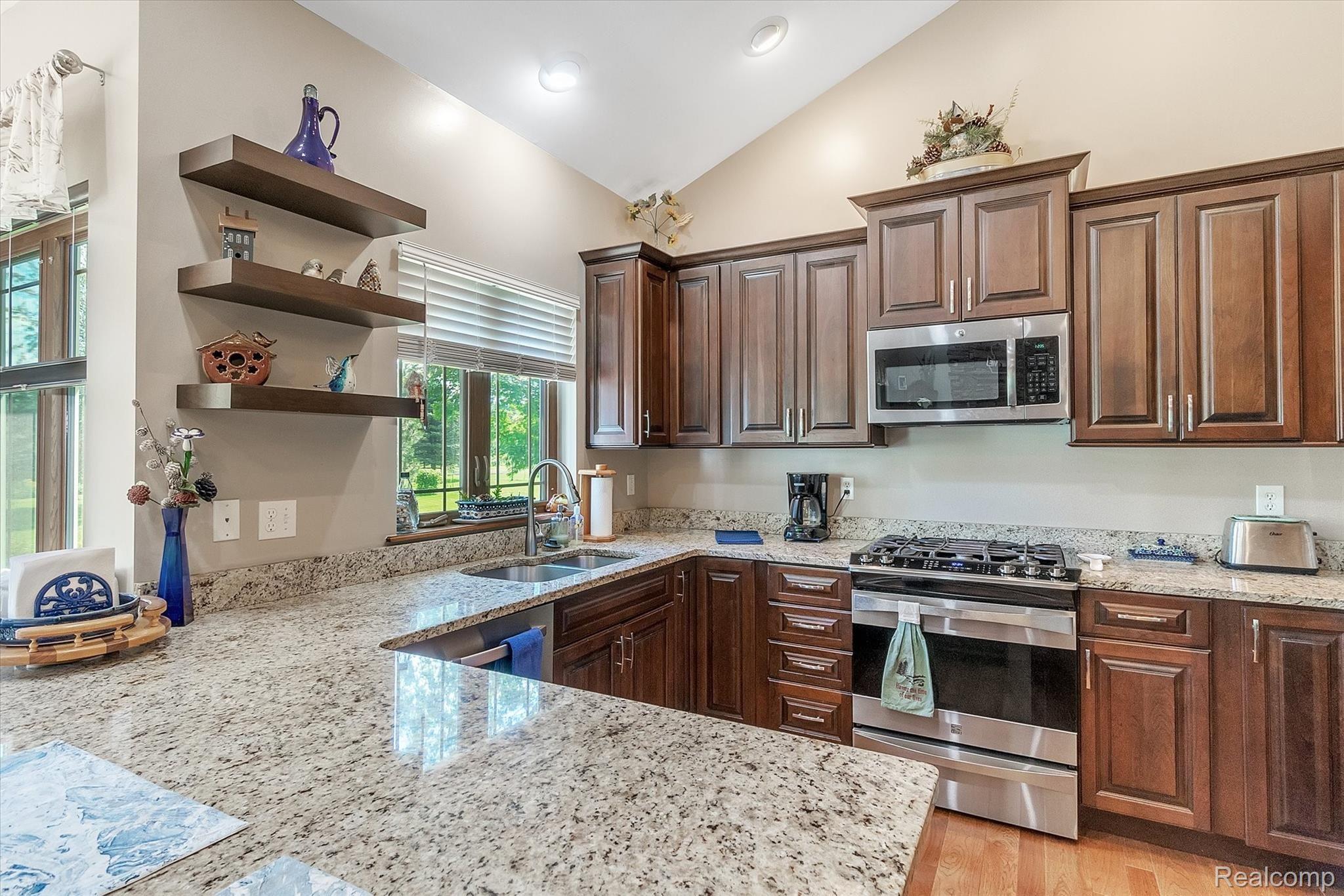 14829 Byron Road Byron, MI 48418 - Photo 7 of 40 06-14829-Byron-Rd-Bryon-MI-48418-WindowStill-Real-Estate-Photography-6.jpg