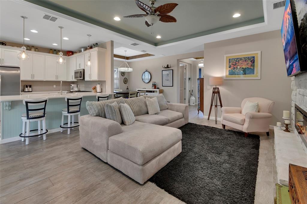 245 Old Moss Circle DeLand, FL 32724 - Photo 5 of 44 Gallery Image 5