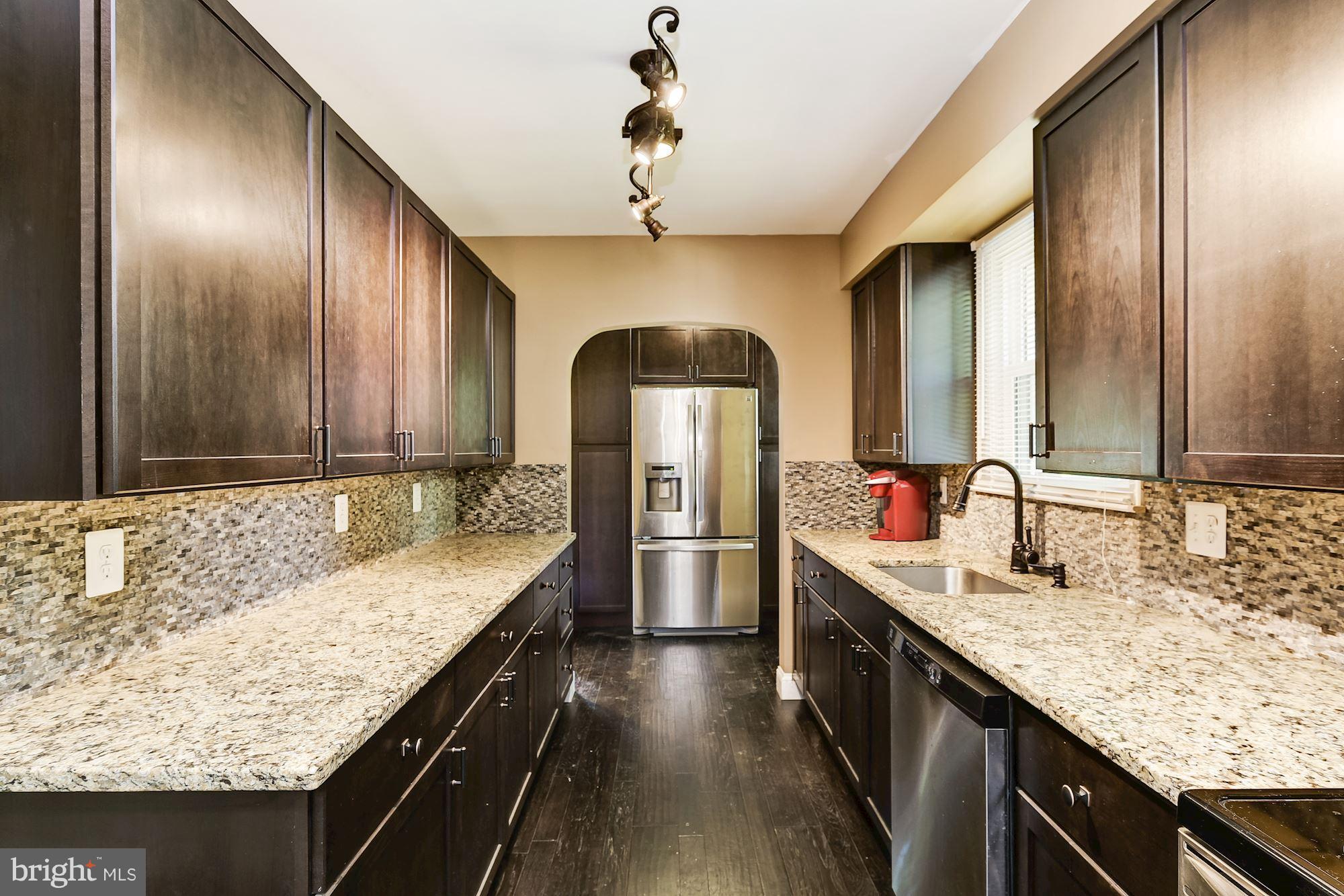 2619 Old Liberty Road Mount Airy, MD 21771 - Photo 9 of 26 Kitchen