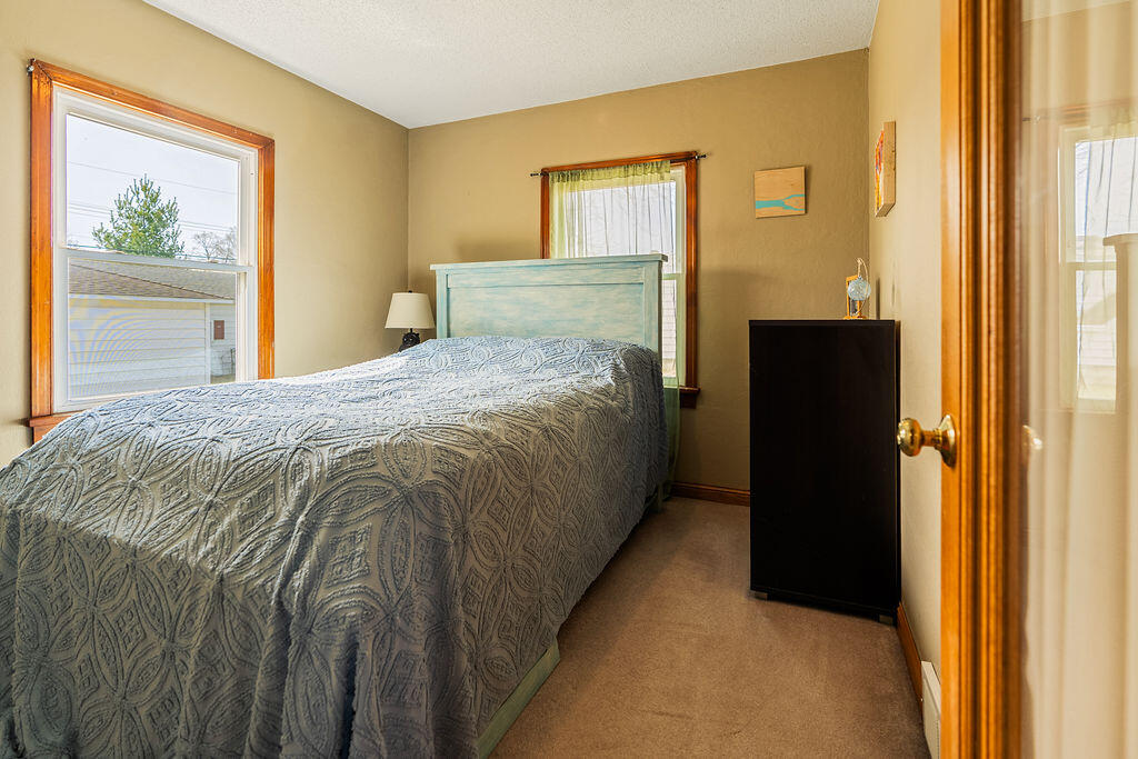 2134 Redfield Street La Crosse, WI 54601 - Photo 16 of 37 DSC02699