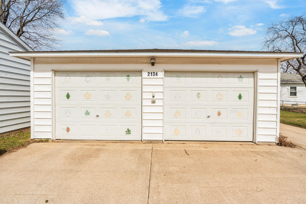 2134 Redfield Street La Crosse, WI 54601 - Photo 35 of 37 DSC02857