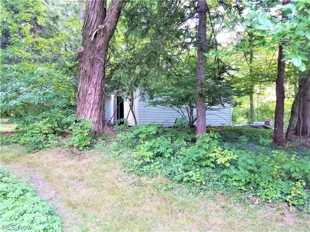 28300 Jackson Road Chagrin Falls, OH 44022 - Photo 30 of 31 Outbuilding