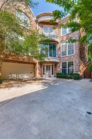 $1,350,000 | 3824 Bowser Avenue, Dallas, TX 75219
