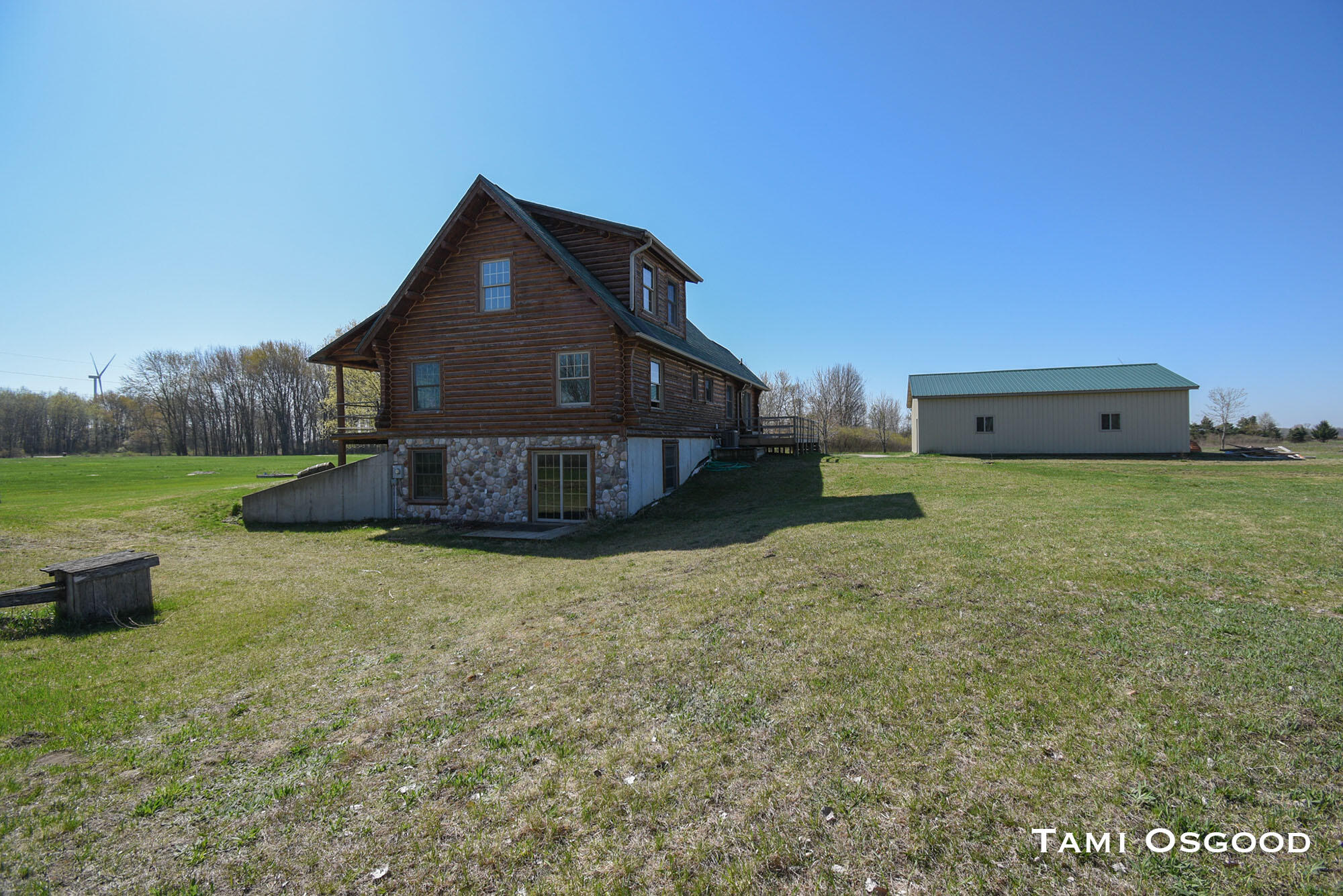 3688 South Ferris Road Sumner, MI 48889 - Photo 4 of 60 DSC_0029RsRs
