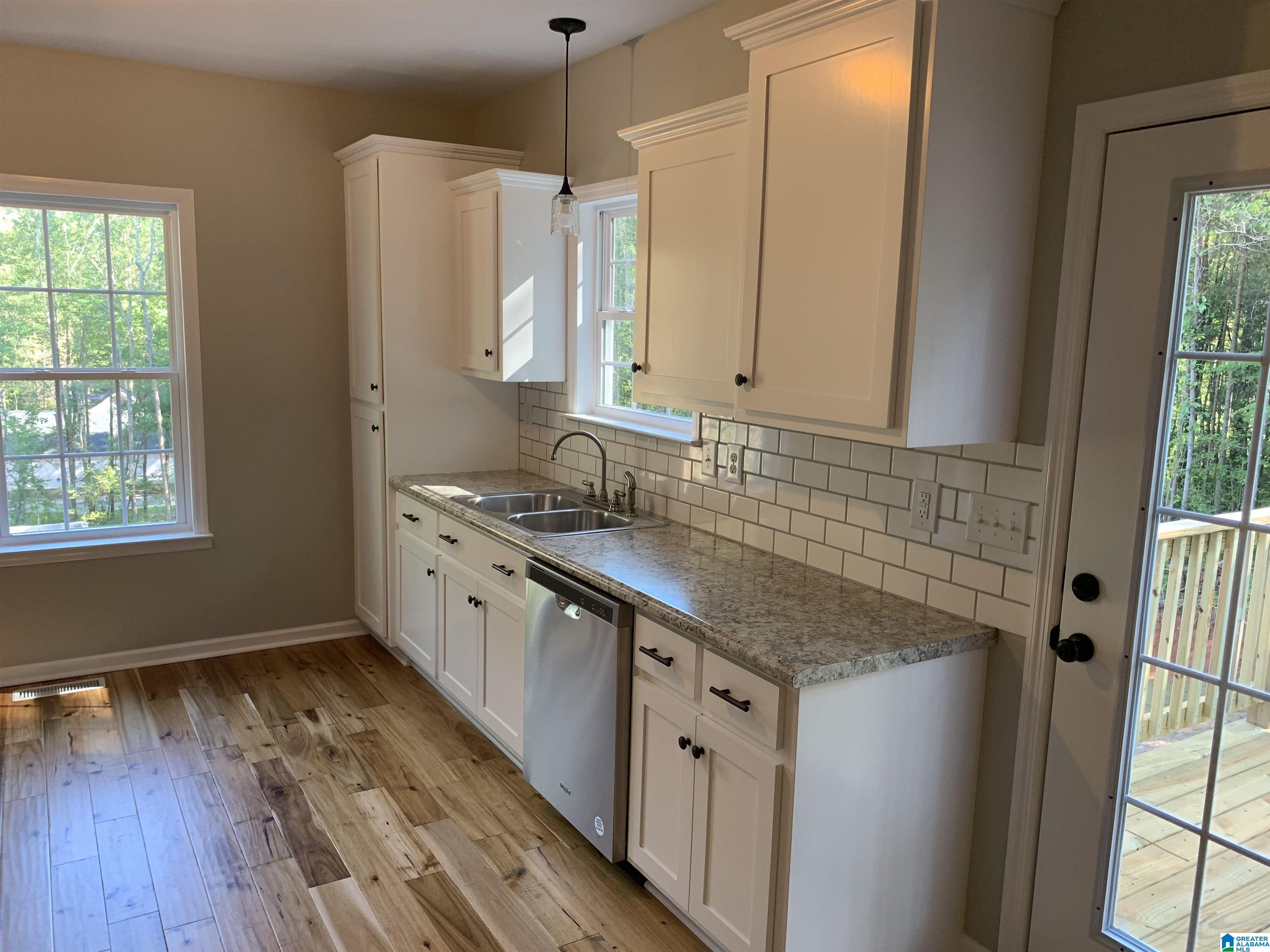237 Country Road Warrior, AL 35180 - Photo 12 of 38 Gallery Image 12