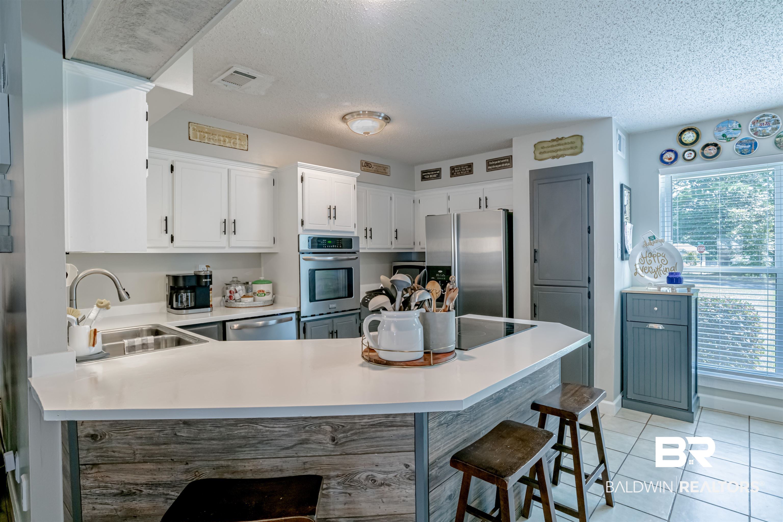 4250 Honey Court Mobile, AL 36619 - Photo 11 of 34 Kitchen