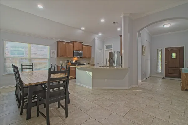 $2,350 | 4021 Geary Street, Round Rock, TX 78681