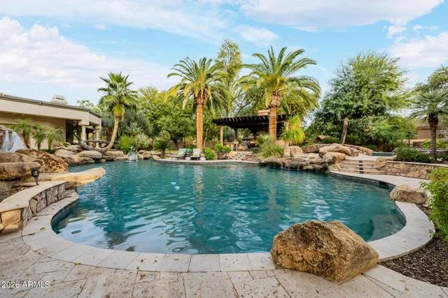 $2,980,000 | 1128 East Desert Court, Gilbert, AZ 85234