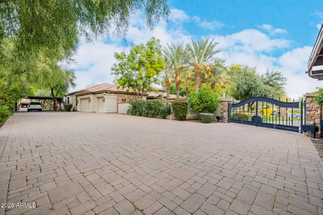 $2,980,000 | 1128 East Desert Court, Gilbert, AZ 85234