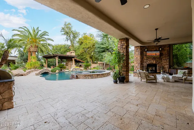 $2,980,000 | 1128 East Desert Court, Gilbert, AZ 85234