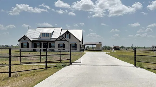 $580,000 | 404 North J Hernandez Street, Weslaco, TX 78596