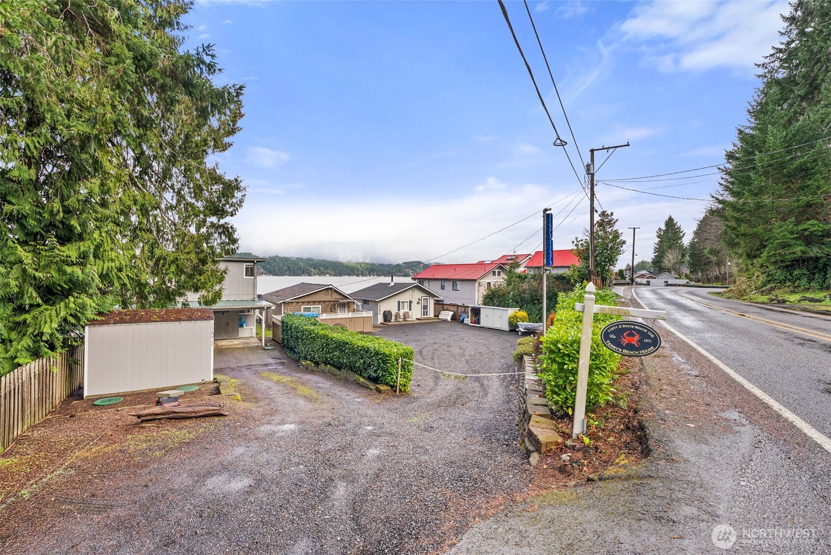 11571 Highway 106 Union, WA 98592 - Photo 6 of 38