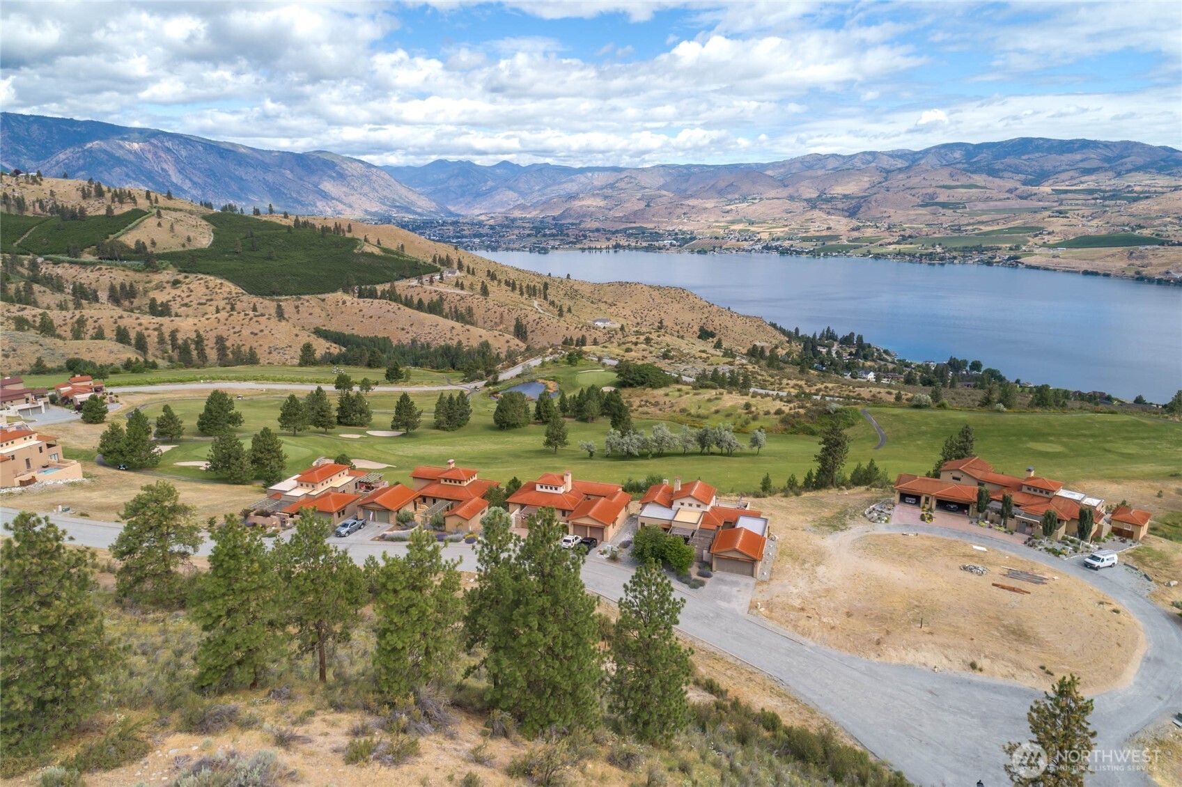 227 Bandera Way Chelan, WA 98816 - Photo 8 of 10