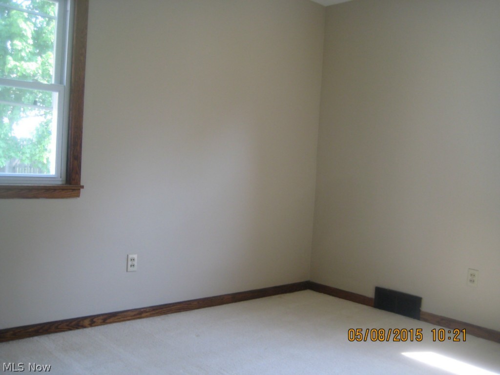 1285 West Wilbeth Road Akron, OH 44314 - Photo 12 of 18 Gallery Image 12