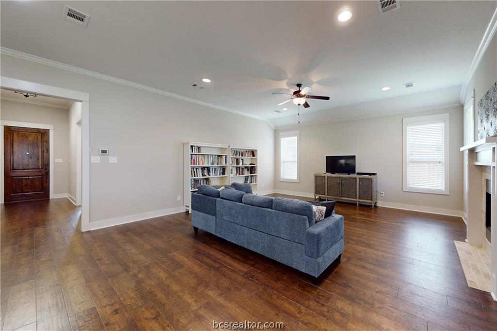 3007 Embers Loop Bryan, TX 77808 - Photo 4 of 27 Open living with flexible furniture space