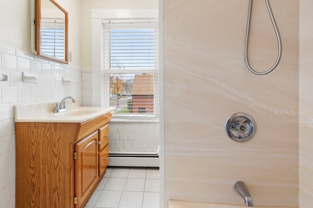 5 Hampshire Street Danvers, MA 01923 - Photo 25 of 35