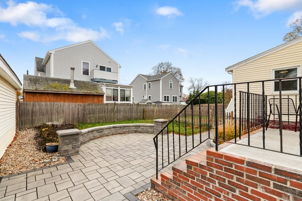 5 Hampshire Street Danvers, MA 01923 - Photo 4 of 35