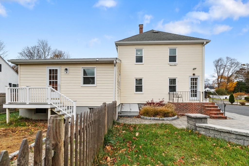 5 Hampshire Street Danvers, MA 01923 - Photo 6 of 35