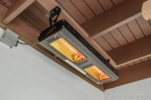 $1,199,900 | 15742 Grand Point Drive, Grand Haven, MI 49417