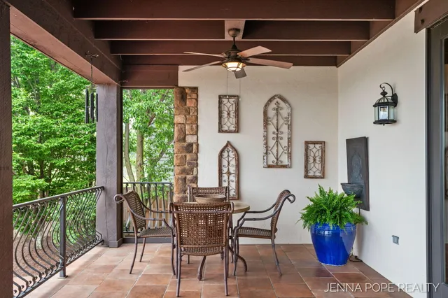 $1,199,900 | 15742 Grand Point Drive, Grand Haven, MI 49417