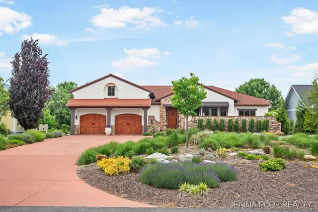 $1,199,900 | 15742 Grand Point Drive, Grand Haven, MI 49417