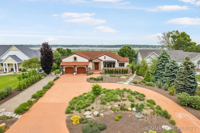 $1,199,900 | 15742 Grand Point Drive, Grand Haven, MI 49417