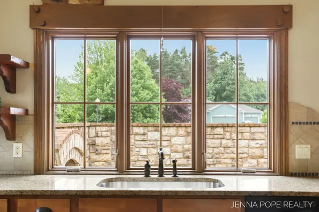 $1,199,900 | 15742 Grand Point Drive, Grand Haven, MI 49417