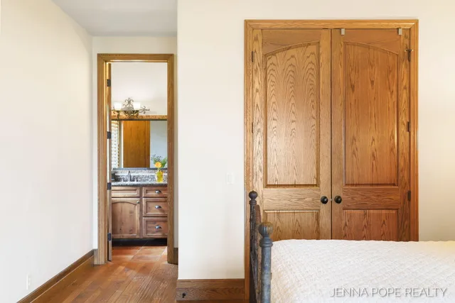 $1,199,900 | 15742 Grand Point Drive, Grand Haven, MI 49417