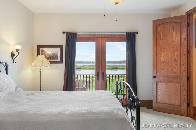 $1,199,900 | 15742 Grand Point Drive, Grand Haven, MI 49417