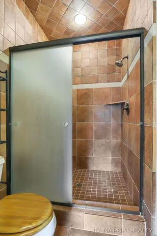 $1,199,900 | 15742 Grand Point Drive, Grand Haven, MI 49417