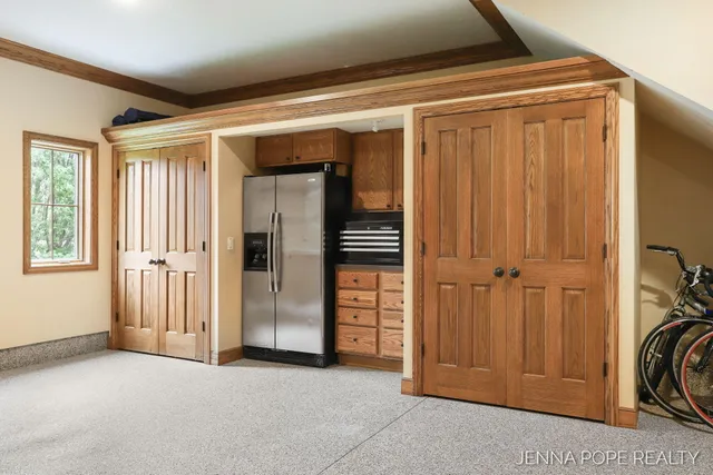 $1,199,900 | 15742 Grand Point Drive, Grand Haven, MI 49417