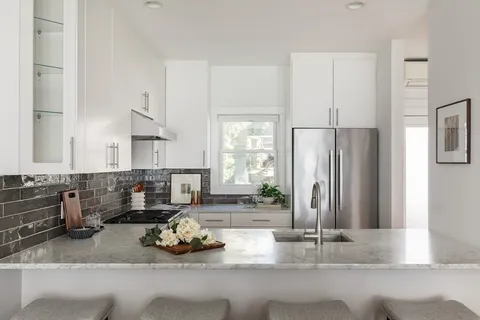 $1,525,000 | 31 Market Street, Unit B, Cambridge, MA 02139