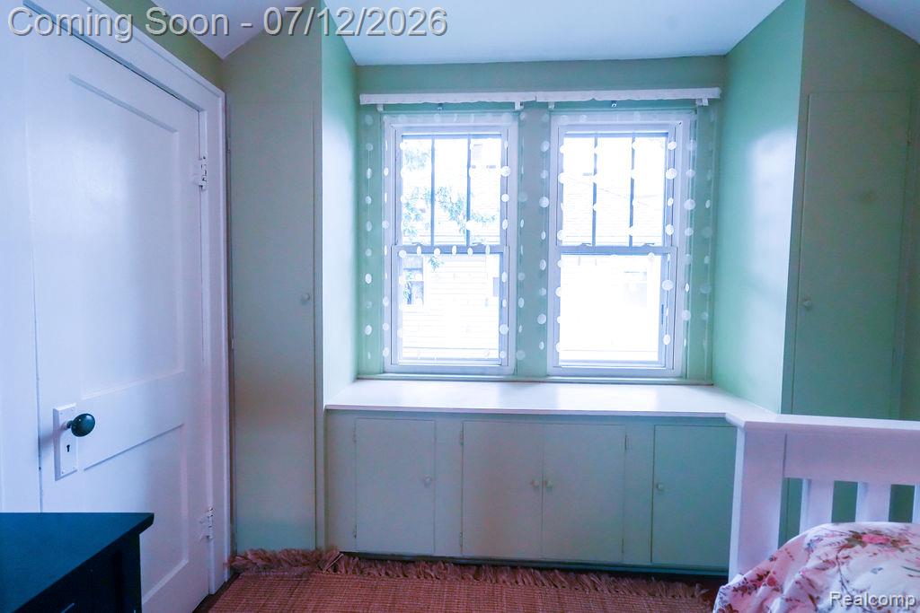 545 Eureka Road Wyandotte, MI 48192 - Photo 39 of 58 Wyandotte(58of85).jpg
