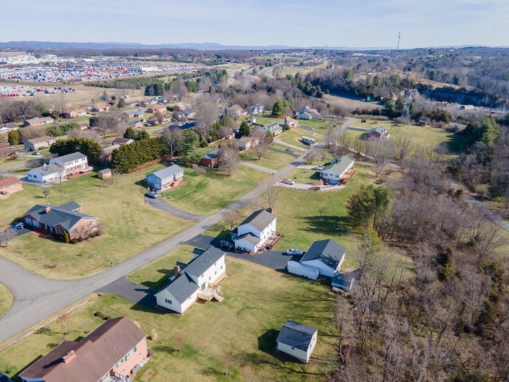 4544 Old Tavern Road Pulaski, VA 24301 - Photo 69 of 72 Gallery Image 69