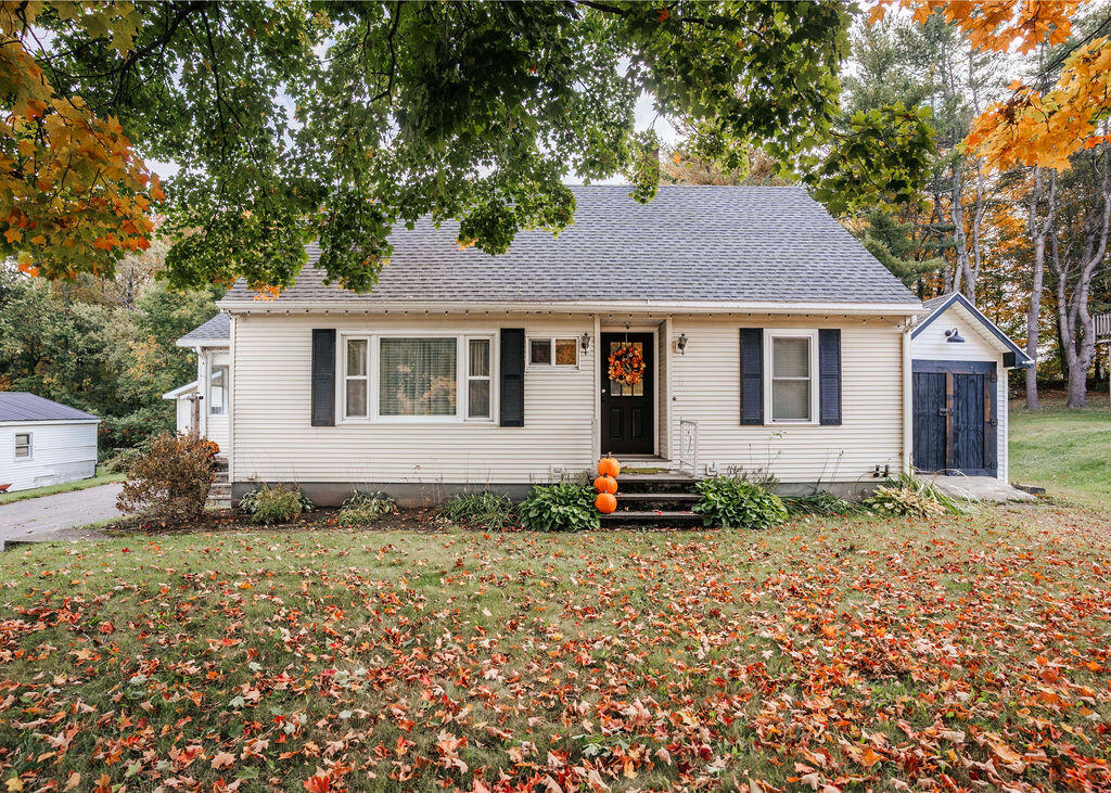 21 Old Belgrade Road Augusta, ME 04330 - Photo 1 of 42 Exterior