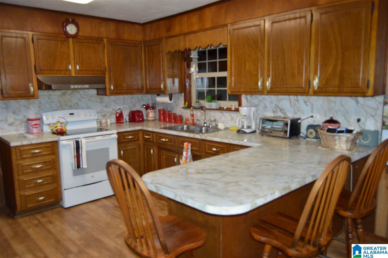 8850 Central Road Warrior, AL 35180 - Photo 10 of 31