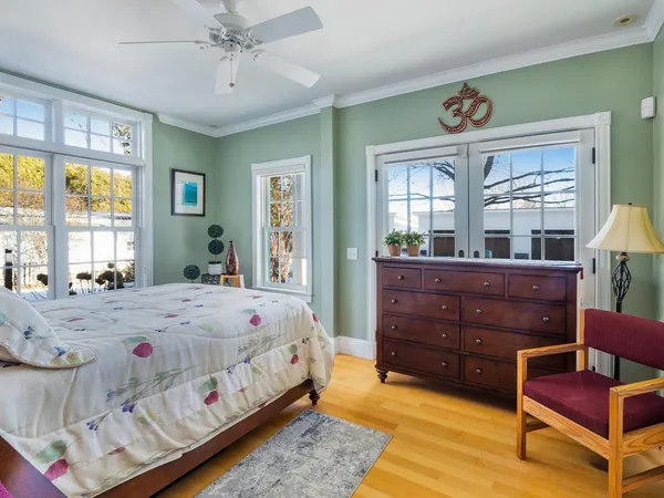 $1,030,000 | 345 Morgan Drive, Shelburne, VT 05482