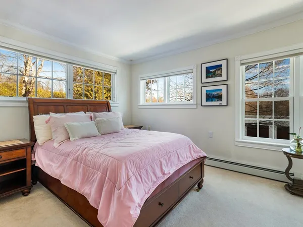 $1,030,000 | 345 Morgan Drive, Shelburne, VT 05482