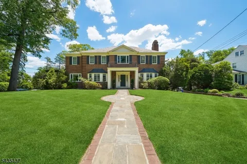 $1,649,000 | 116 Wyoming Avenue, Maplewood, NJ 07040