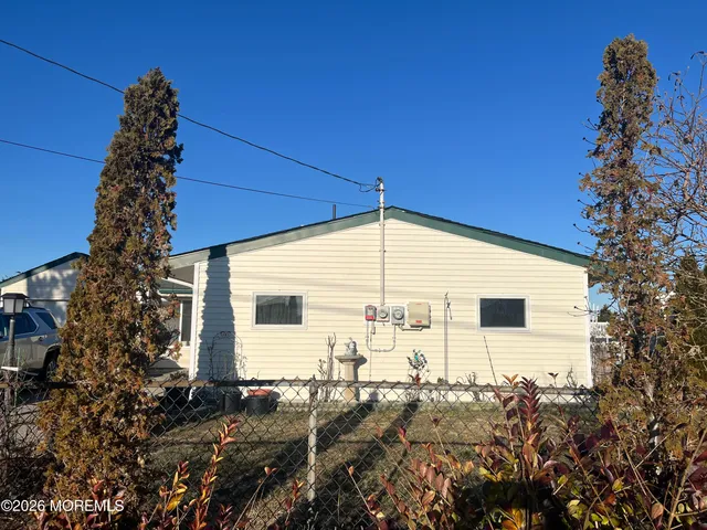 $420,000 | 149 East Susquehanna Drive, Little Egg Harbor, NJ 08087