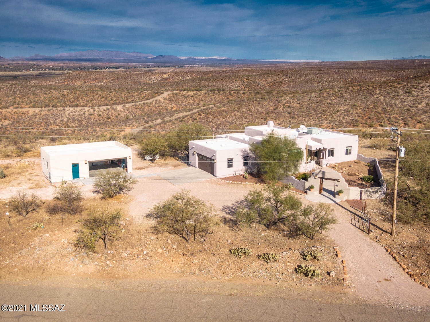 103 Avenida De Las Naciones Rio Rico, AZ 85648 - Photo 2 of 50