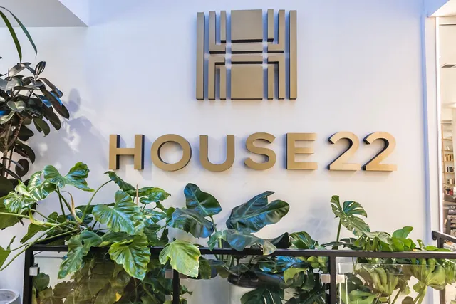 $7,995,000 | 22 East Elm Street, Chicago, IL 60611